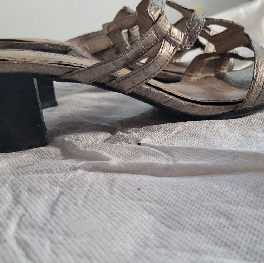 Dress sandals